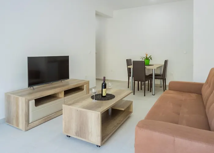 Grejm Lux Family Apartments